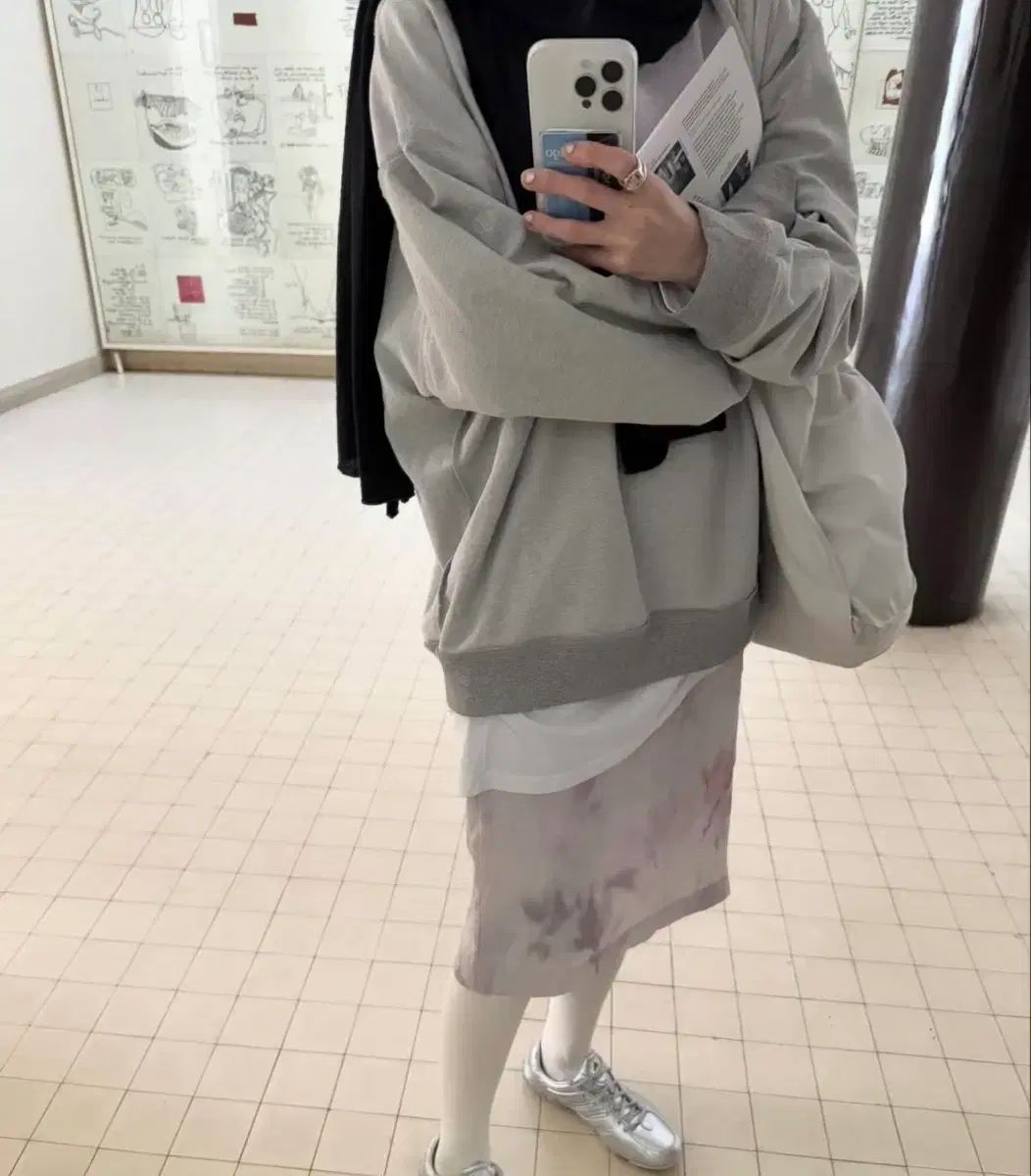 NOTHINGEVERYTHING SOFT SWEATSHIRT IN MELANGE GREY