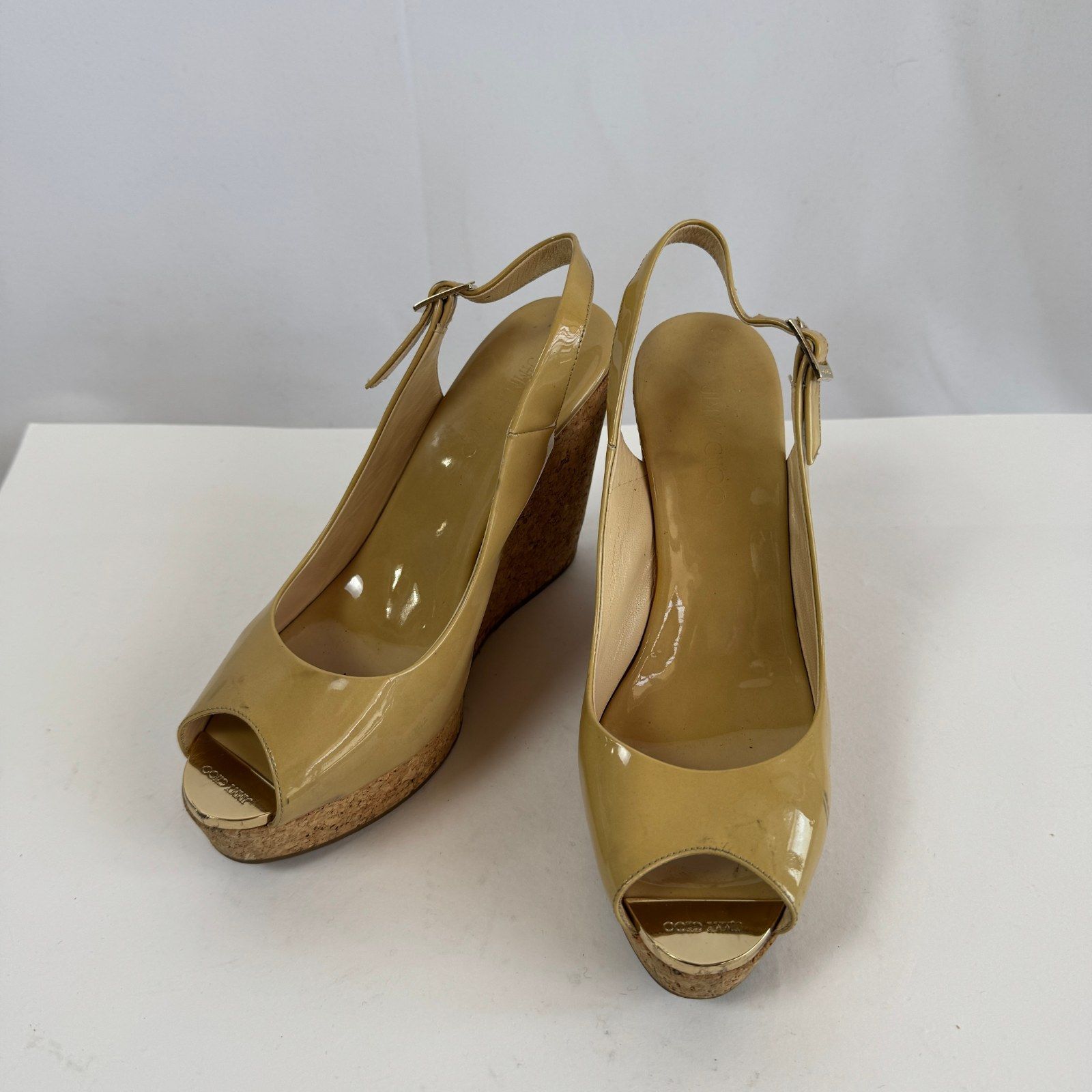 JIMMY CHOO コルクウェッジサンダル パテントレザー ベージュ 38 24cm