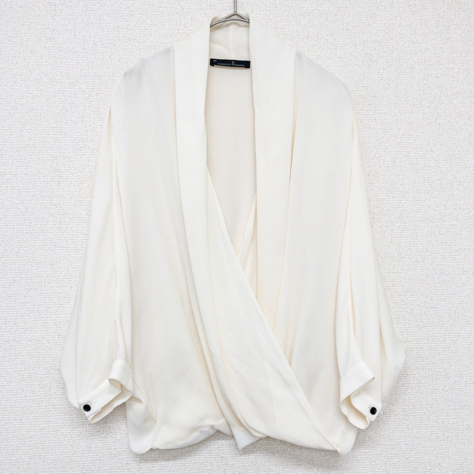 CAROLINA HERRERA キャロリーナヘレナ ブラウス カシュクール ドルマン アイボリー レディース XS a00801