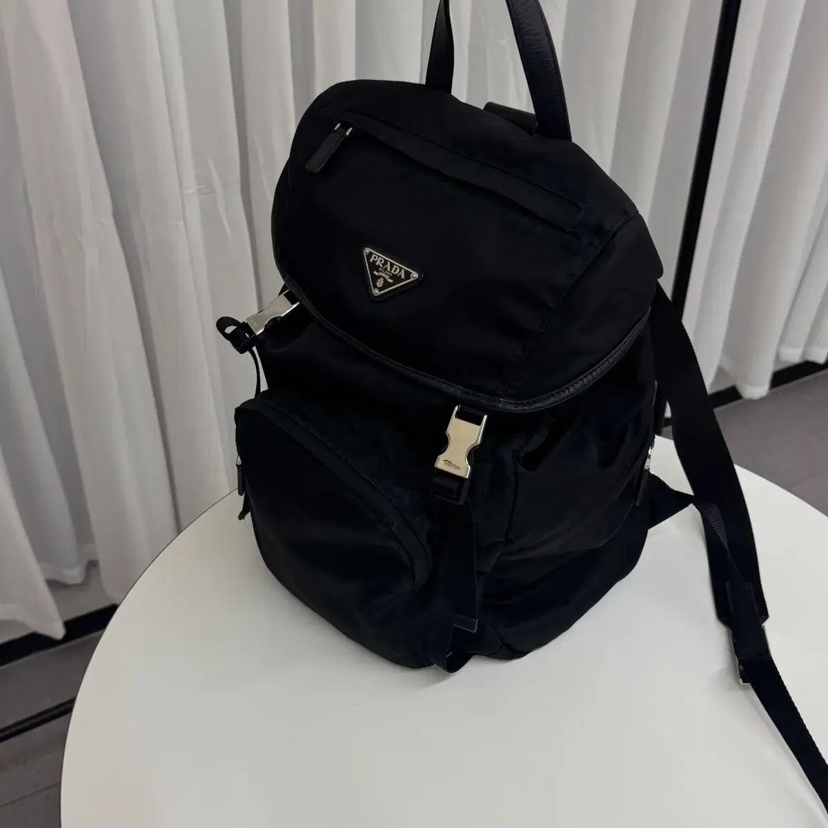 (正規品) PRADA リーナイロン 三角ロゴ バックパック