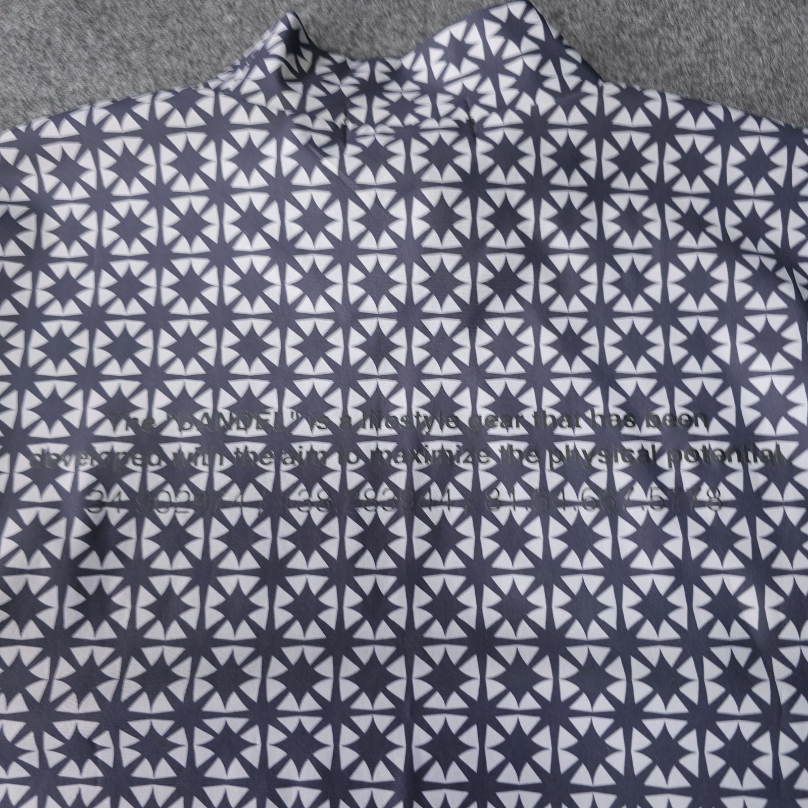 BANDEL ポロシャツ XL 👌値下げ交渉受付中】極美品 BANDEL 近年モデル モックネック 半袖