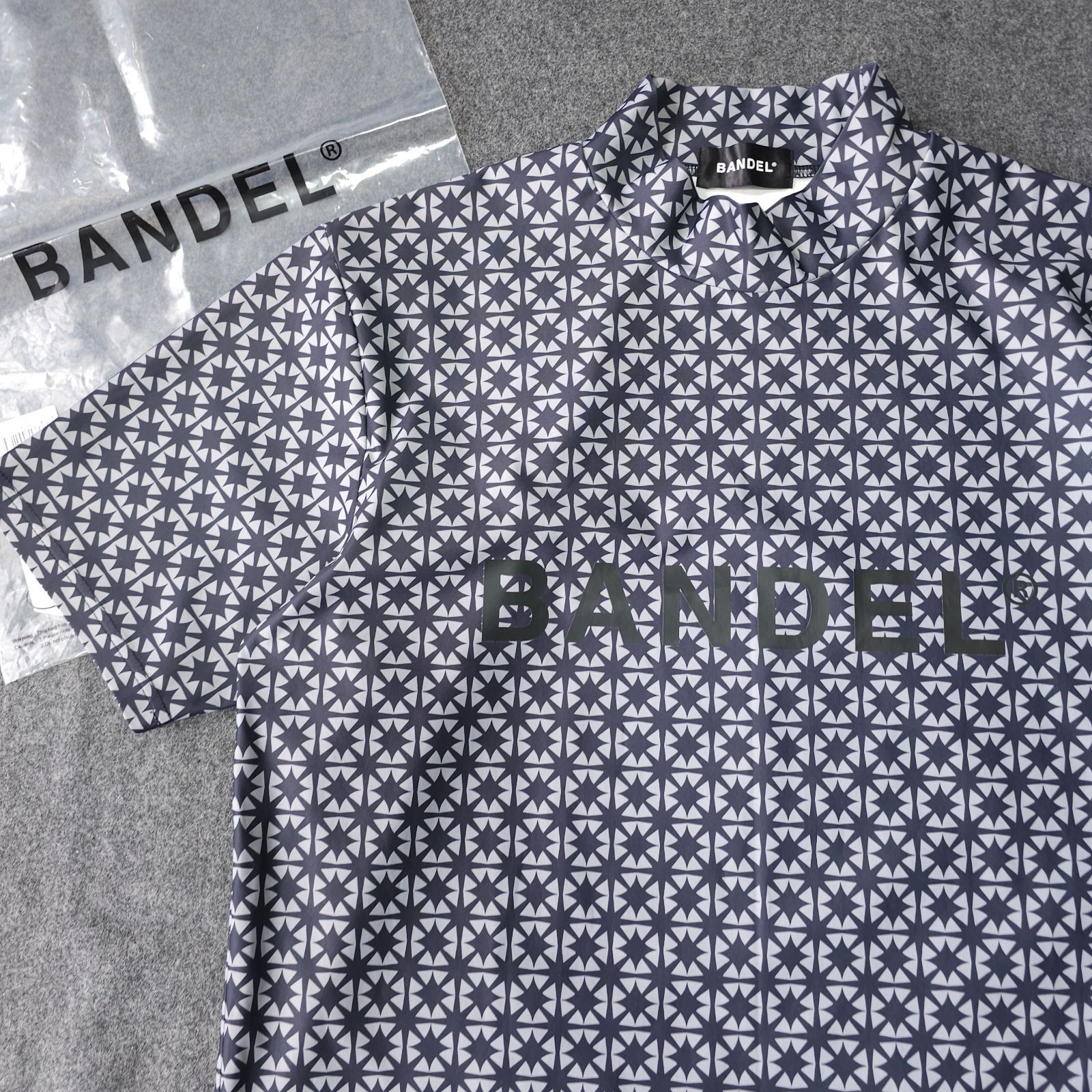 👌値下げ交渉受付中】極美品 BANDEL 近年モデル モックネック 半袖