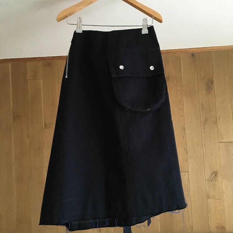 美品 sacai （サカイ） サイドレースアップ スカート1 18-03570