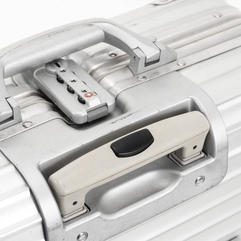 RIMOWA リモワ TOPAS トパーズ 29L 機内持ち込み 4輪 TSAロック