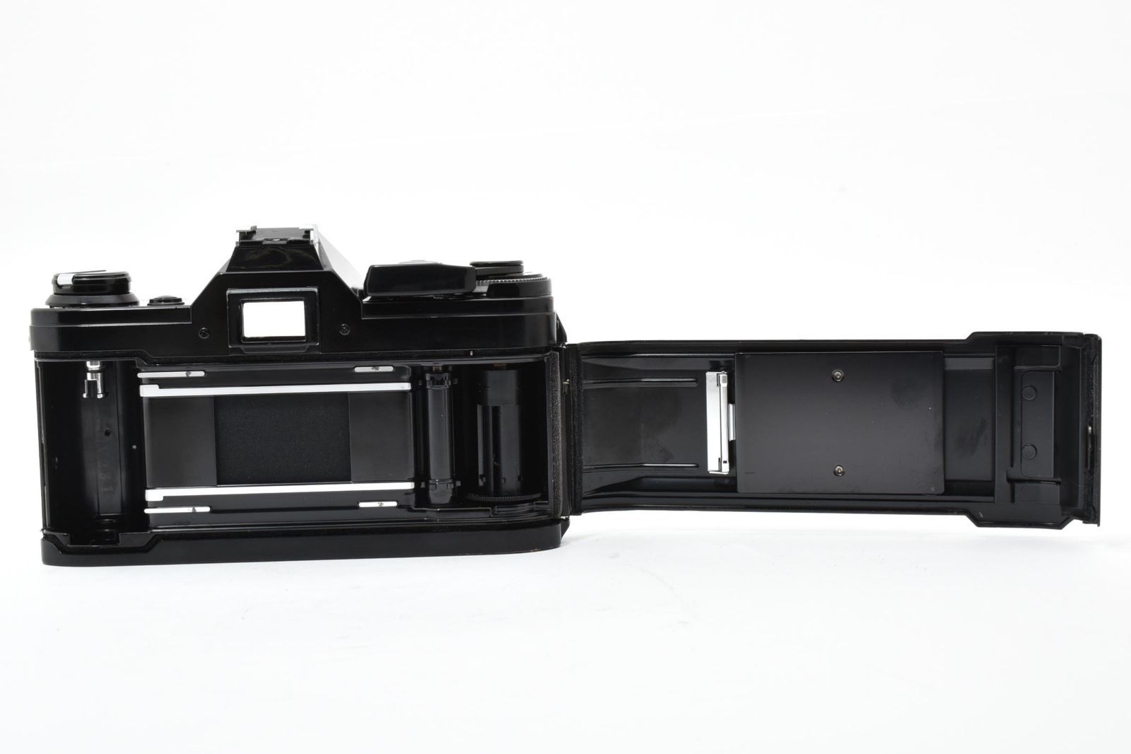 7302 【良品】 Canon Ae-1 Black Slr Film Camera New Fd 50mm F1.8