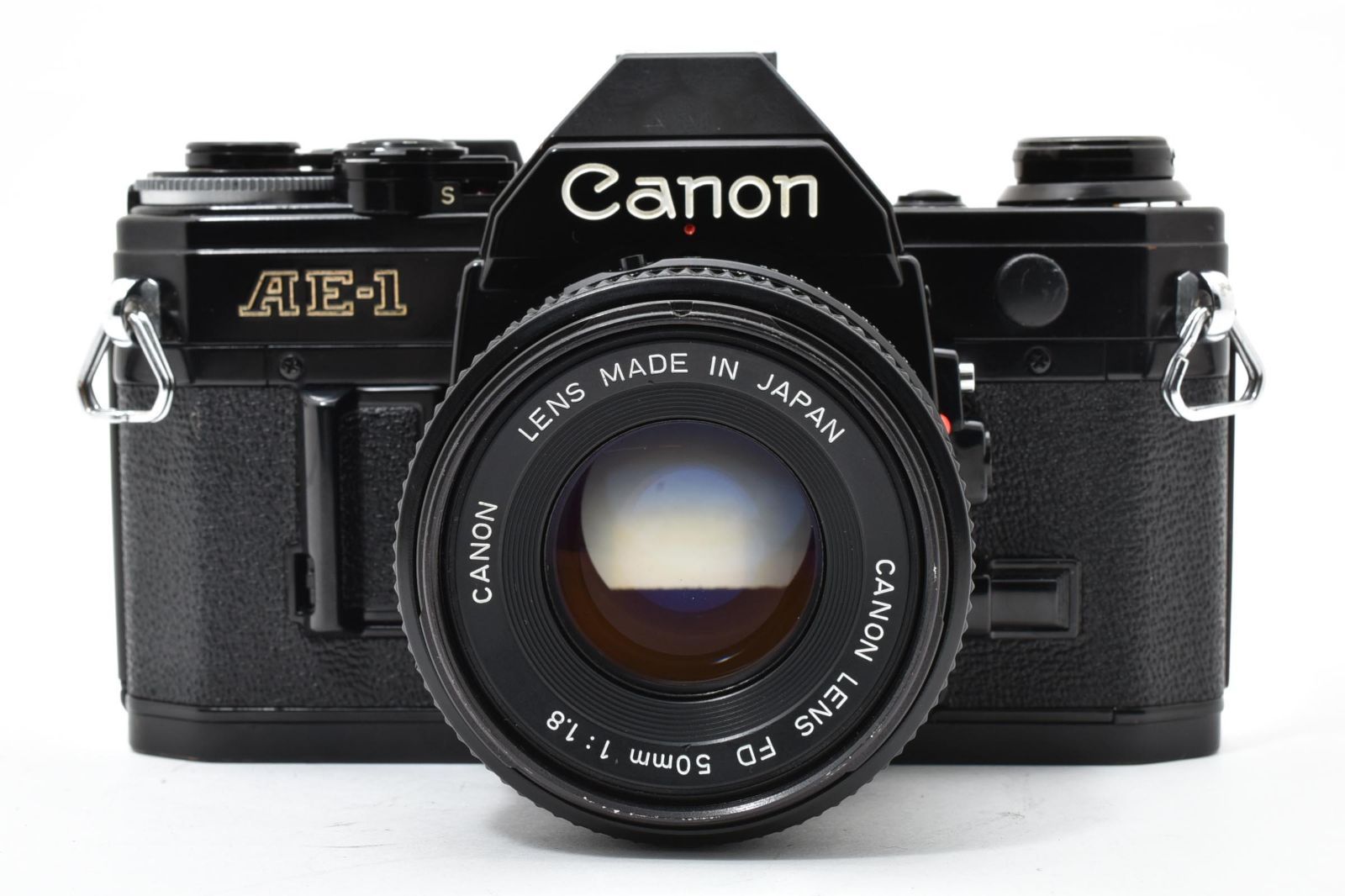 7302 【良品】 Canon Ae-1 Black Slr Film Camera New Fd 50mm F1.8
