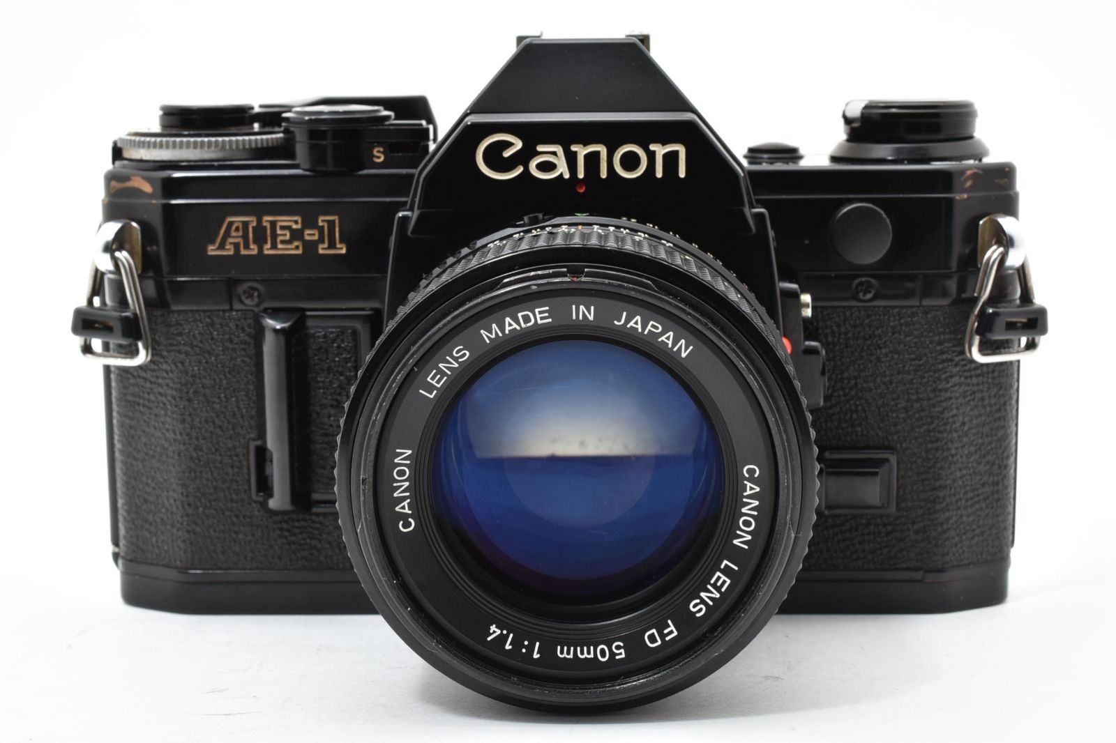 7347 【並品】 Canon Ae-1 Black Slr Film Camera New Fd 50mm F1.4