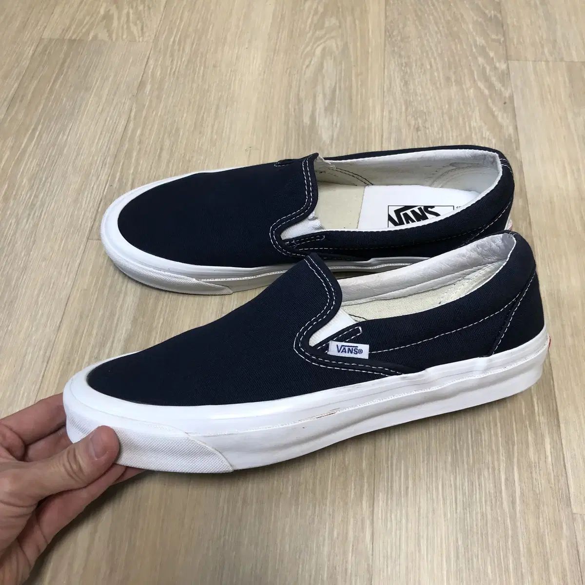 270) VANS ヴァンズ ボルト VANS VAULT 旧モデル スリッポン ネイビー