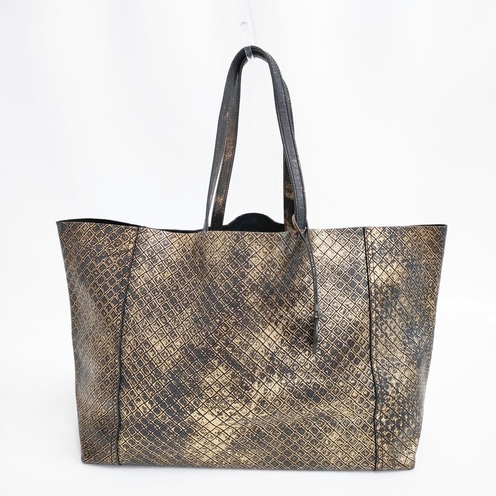 ボッテガヴェネタ トートバッグ イントレッチオミラージュ レザー 黒 ゴールド BOTTEGA VENETA イントレッチオ ミラージュ レザー B00672110C トート