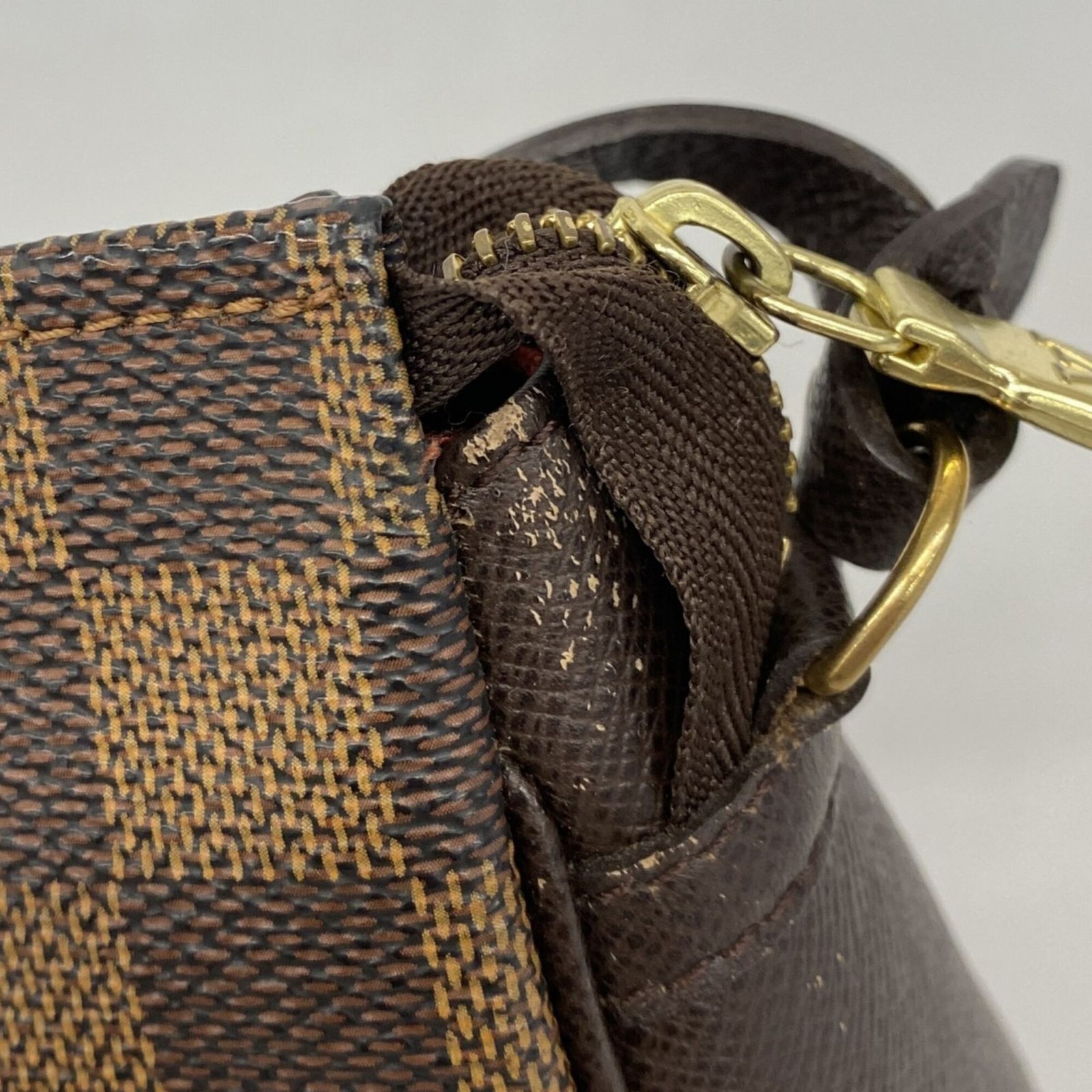 ルイ・ヴィトン(Louis Vuitton) ルイ・ヴィトン バッグ・ポーチ ダミエ トゥルース メイクアップ N51982 エベヌレディース