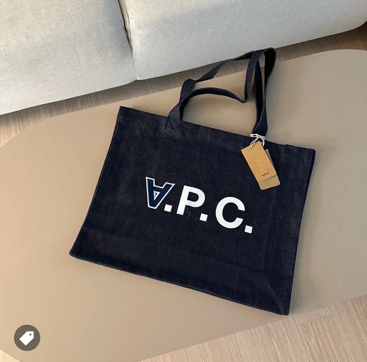 新品) A.P.C. アーペーセー ダニエラ ショッピングバッグ Indigo