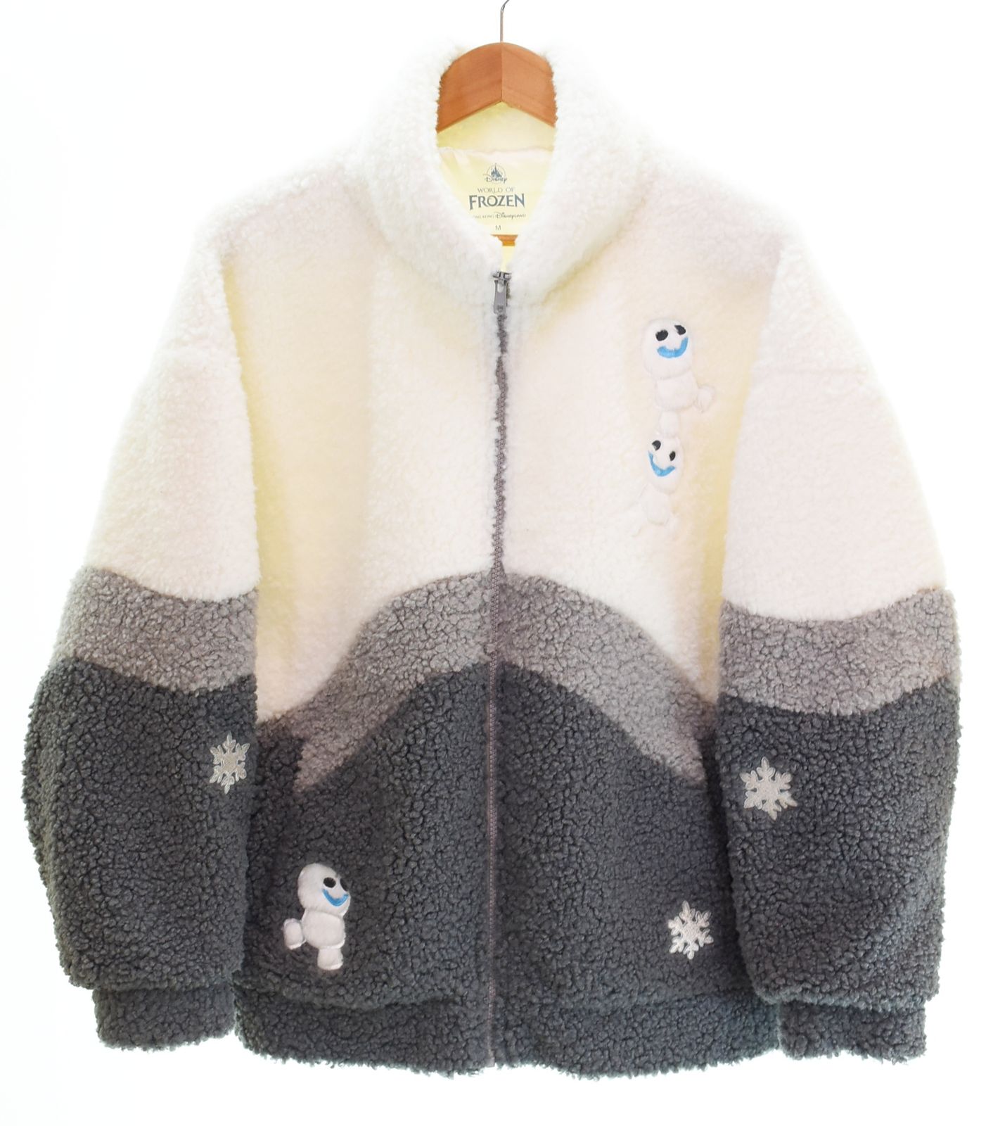ディズニー Disney Store 香港ディズニー WORLD OF FROZEN アナと雪の女王 スノーギース ボアジャケット フリース 刺繍 ジャケット ホワイト Mサイズ M 103LT-217