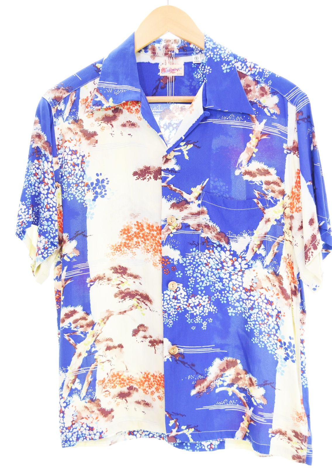 サンサーフ SUN SURF PINE & CHERRY BLOSSOM アロハシャツ SS34465 14-14 1/2 半袖シャツ マルチカラー Sサイズ 103MT-4662