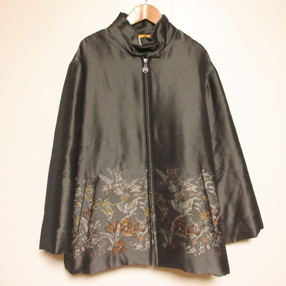 美品 HANAE MORI ハナエモリ フラワージャガード スタンドカラー 中綿 パデッドジャケット Mサイズ グレー レディース 古着 中古 USED