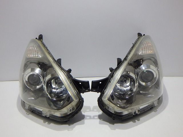 ウィッシュ ヘッドライト左右 HID ANE ZNE10/14 後期 68-13 81150/81110-68050 コーティング 260530067