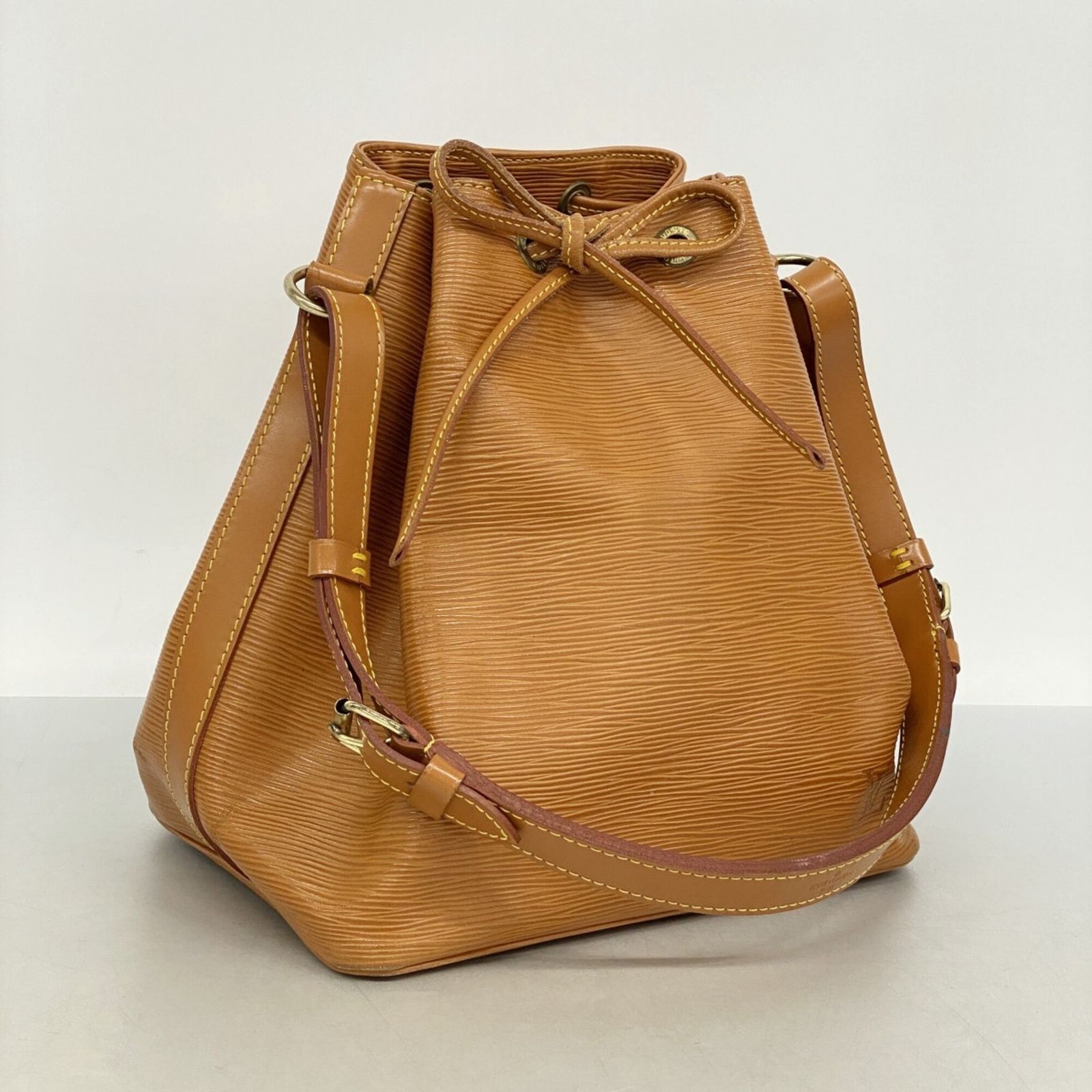 ルイ・ヴィトン(Louis Vuitton) ルイ・ヴィトン ショルダーバッグ エピ