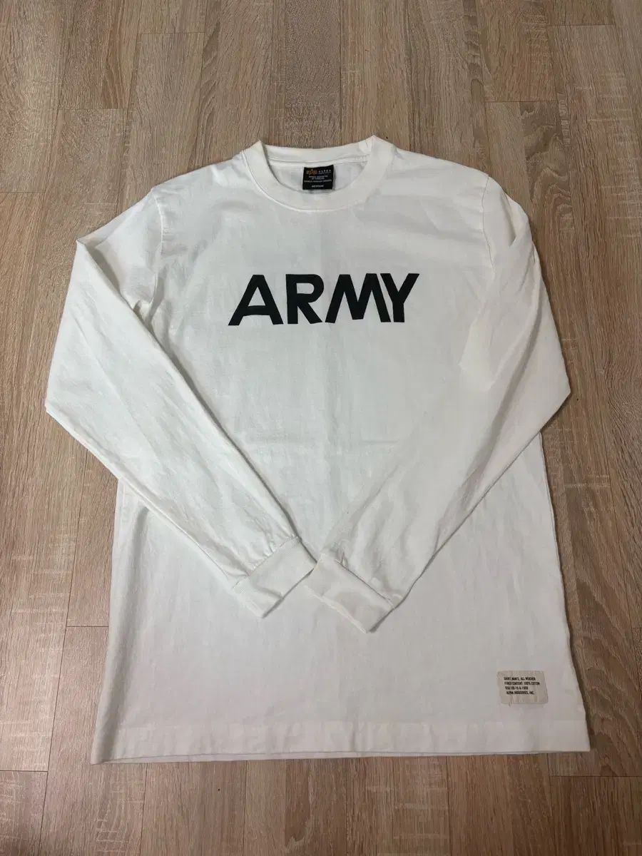 アルファインダストリーズ ARMY Tシャツ