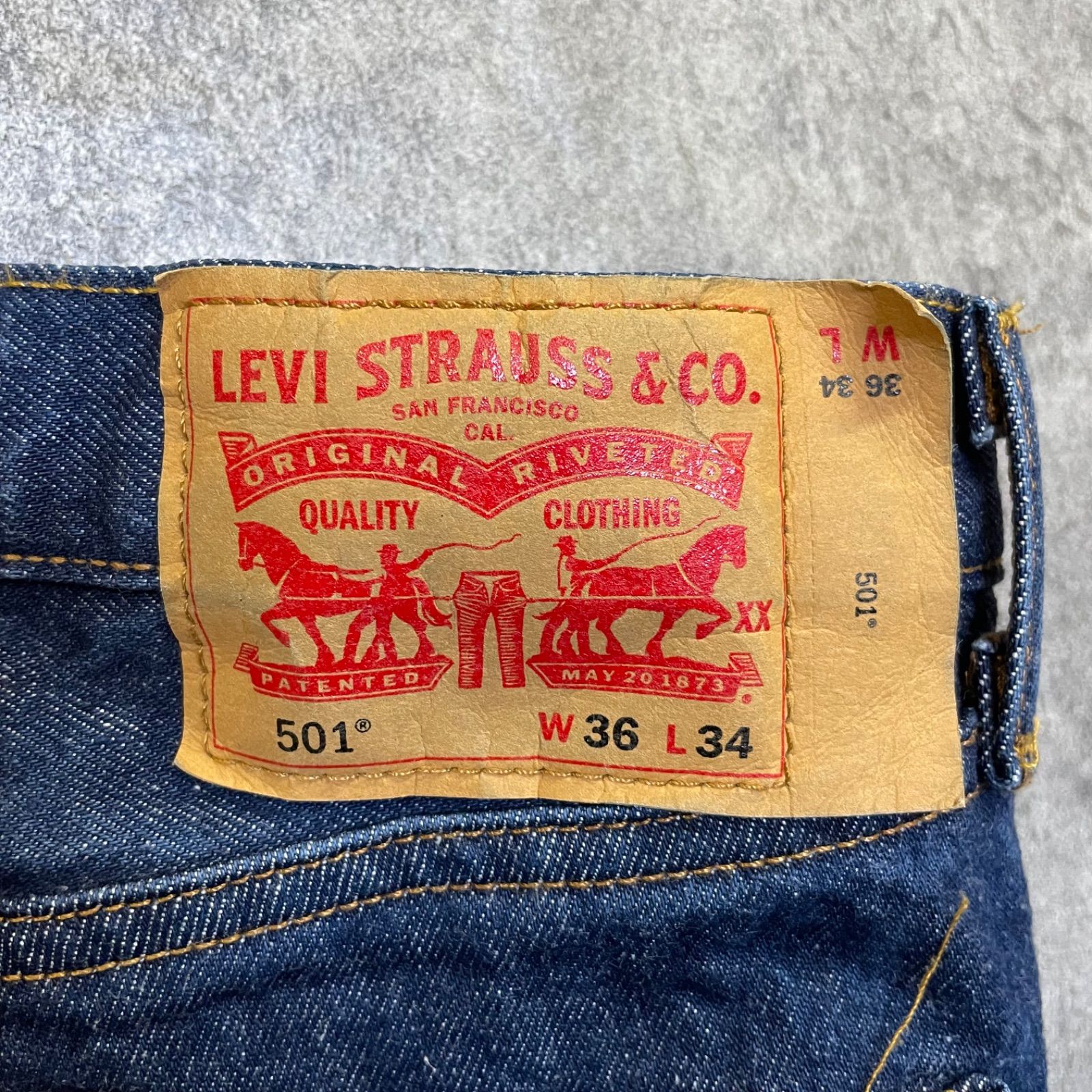LEVI’S 501XX W34 濃紺 デニム 赤タブ ボタンフライ リーバイス T-1447】Levi's リーバイス 501 ストレートデニム インディゴ 濃紺 W36