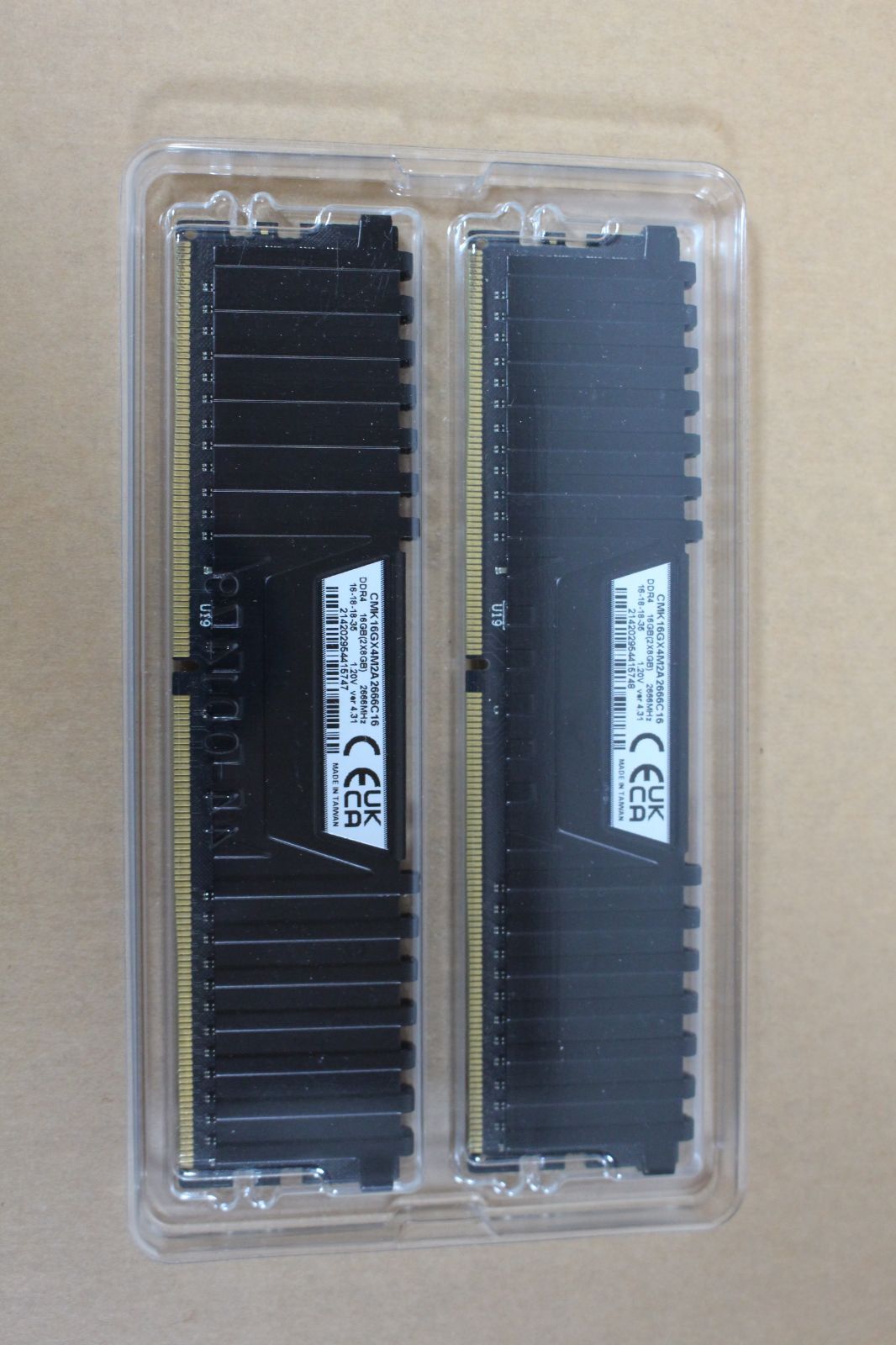 Corsair Vengeance LPX DDR4 16GB (8GBx2) - メルカリ