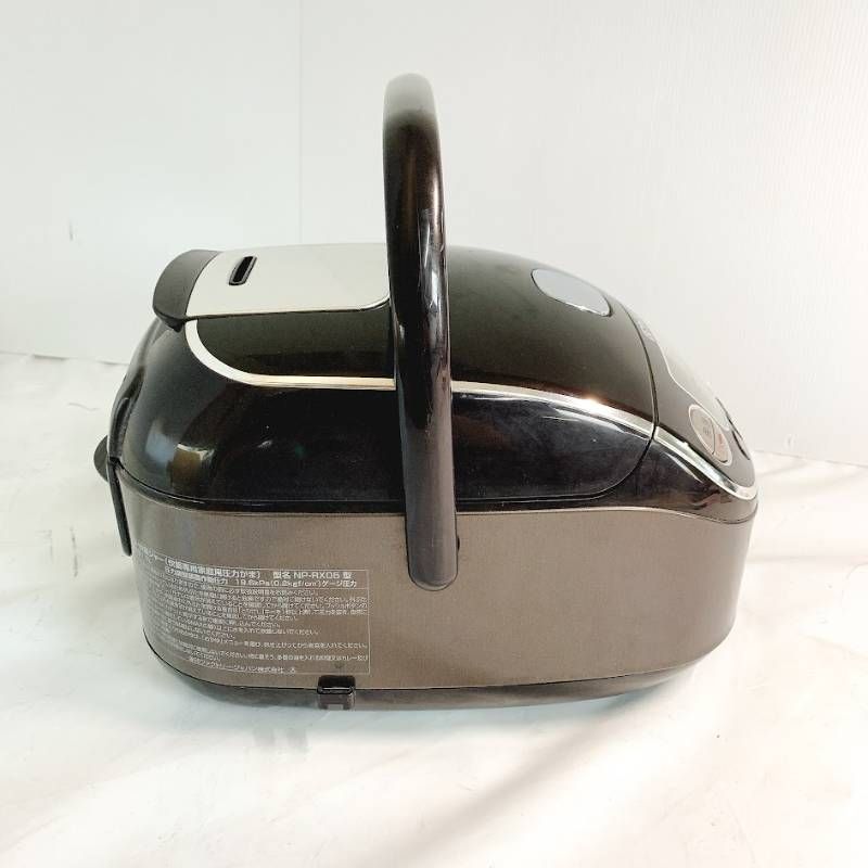 ZOJIRUSHI 象印 炊飯器 炊飯ジャー 圧力IH 3合 炊きプラチナ圧釜 NP