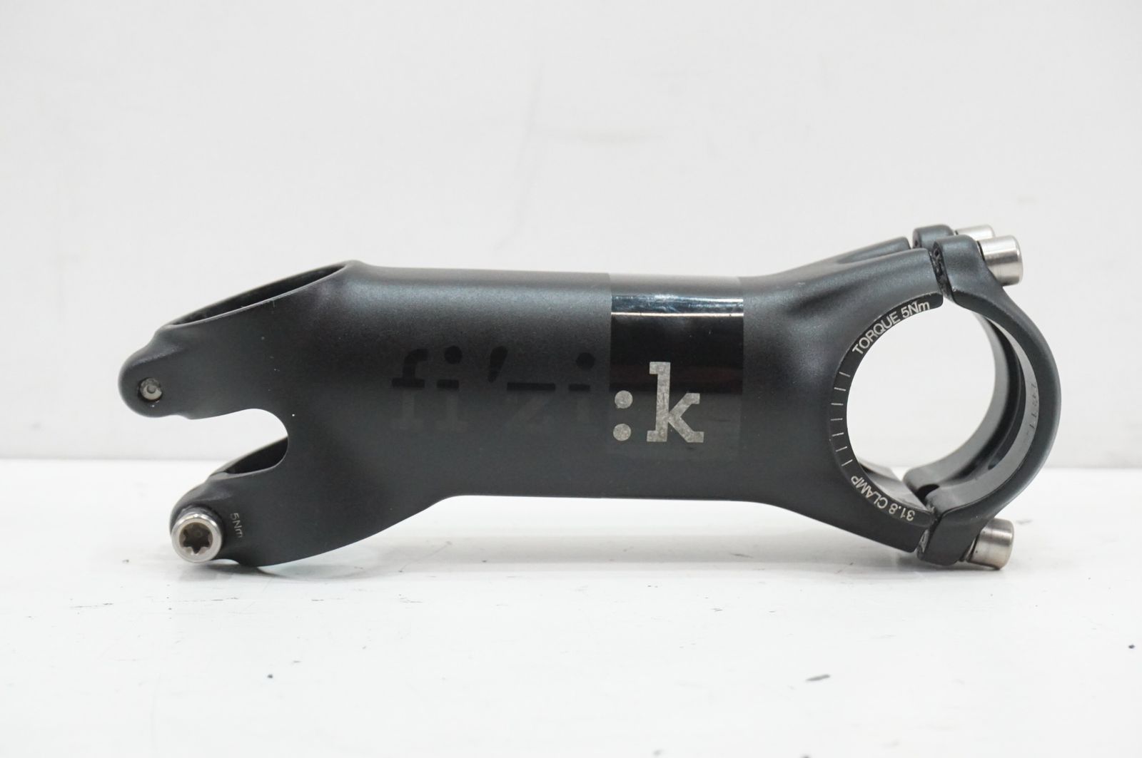 FIZIK 「フィジーク」 CYRANO R1 φ31.8 100mm ステム / 大宮店 - メルカリ