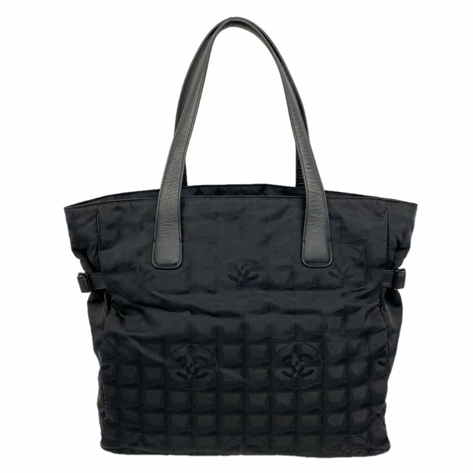 シャネル(Chanel) シャネル トートバッグ ニュートラベル ナイロン ブラックレディース