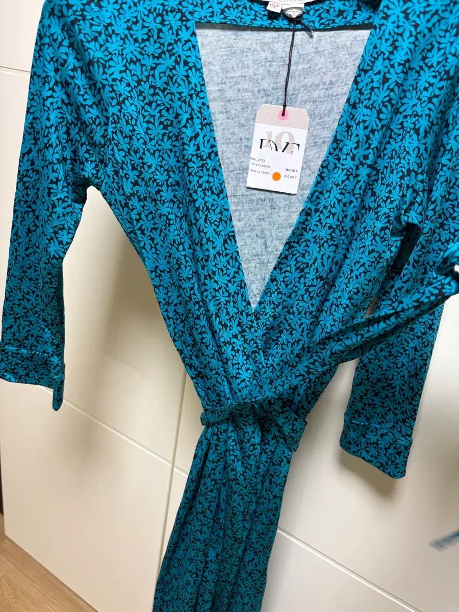 DVF ONE PIECE パータン Rab ONE PIECE