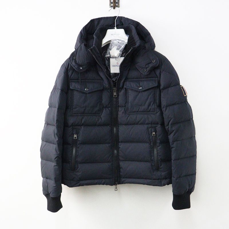 メンズ モンクレール MONCLER FEDOR GIUBBOTTO トリコロールワッペン フード付ダウンジャケット 2 ネイビー┃//【2400014999136】