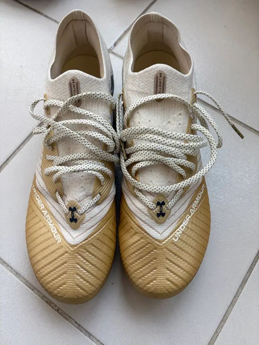 UNDER ARMOUR アンダーアーマー サッカーシューズ 275