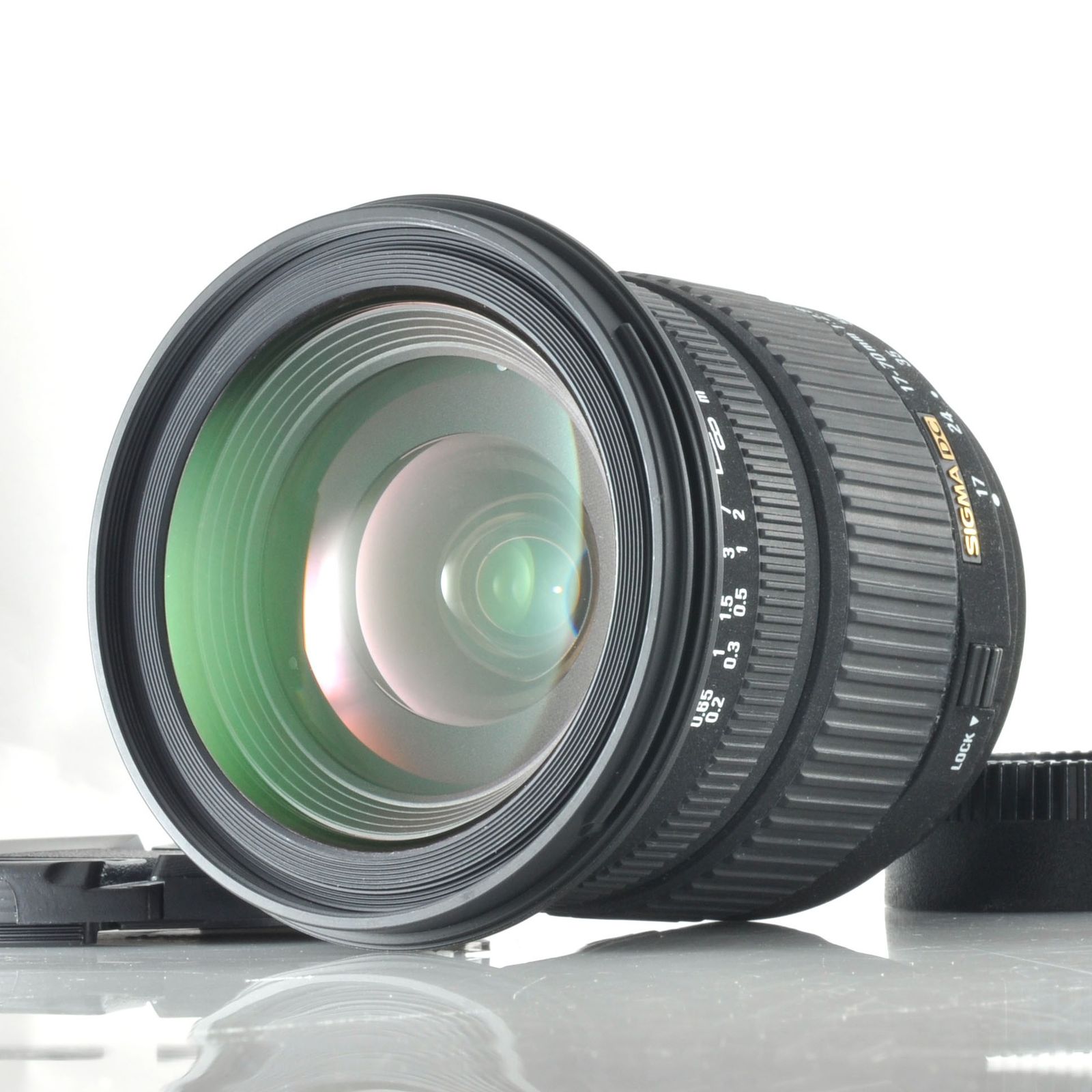 シグマ】SIGMA DC 17-70mm F2.8-4.5 ニコンFマウント 標準ズームレンズ