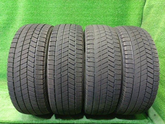 BRIDGESTONE スタッドレス ブリヂストン ブリザックVRX3 215/65R16 4本 8ミリ 2024年