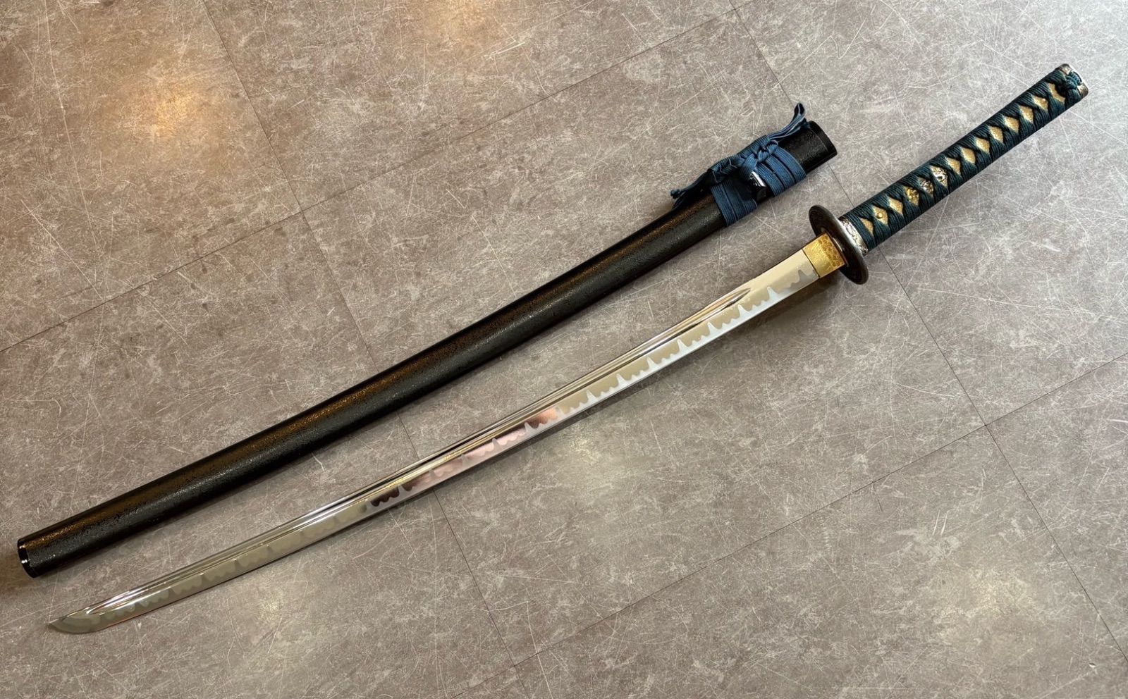 模造刀】鞘 龍 武具 全長約105cm 刀剣 観賞用 インテリア - メルカリ