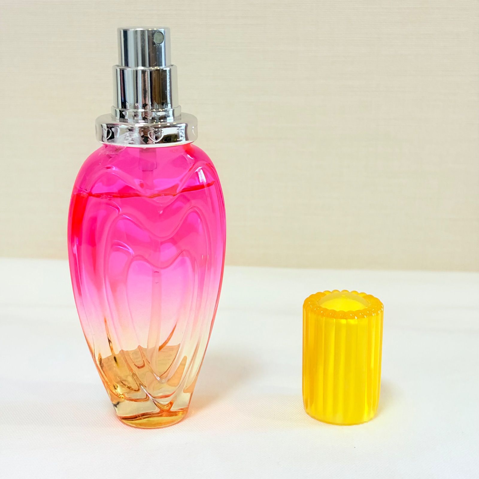 ESCADA ROCKIN' RIO eau de toilette エスカーダ ロッキンリオ