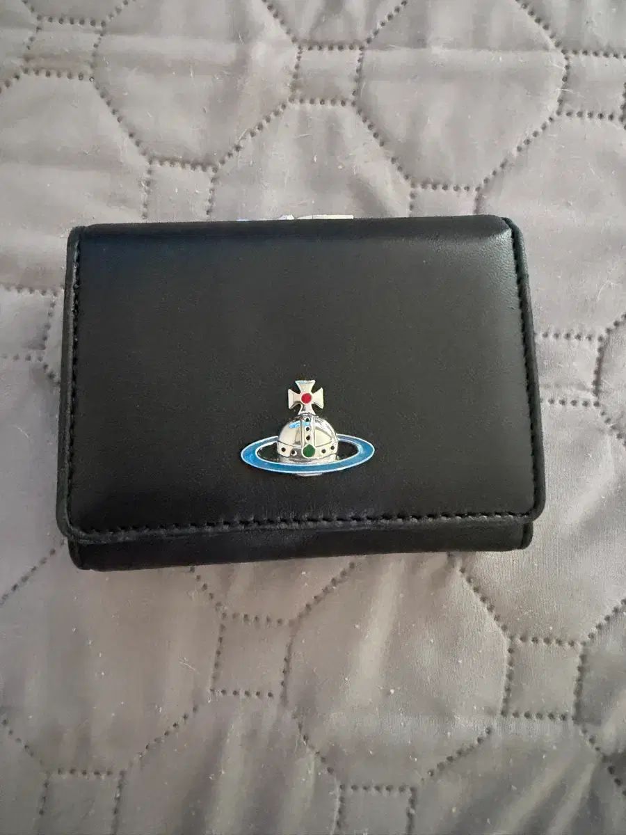 Vivienne Westwood ヴィヴィアン・ウエストウッド 엠마 二つ折り財布