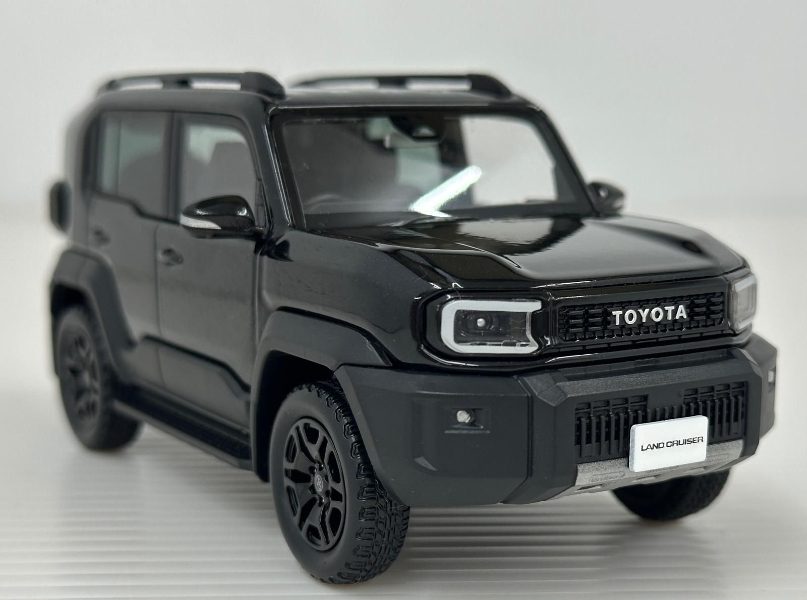 中古品】TOYOTA トヨタ カラーサンプルミニカー LANDCRUISER
