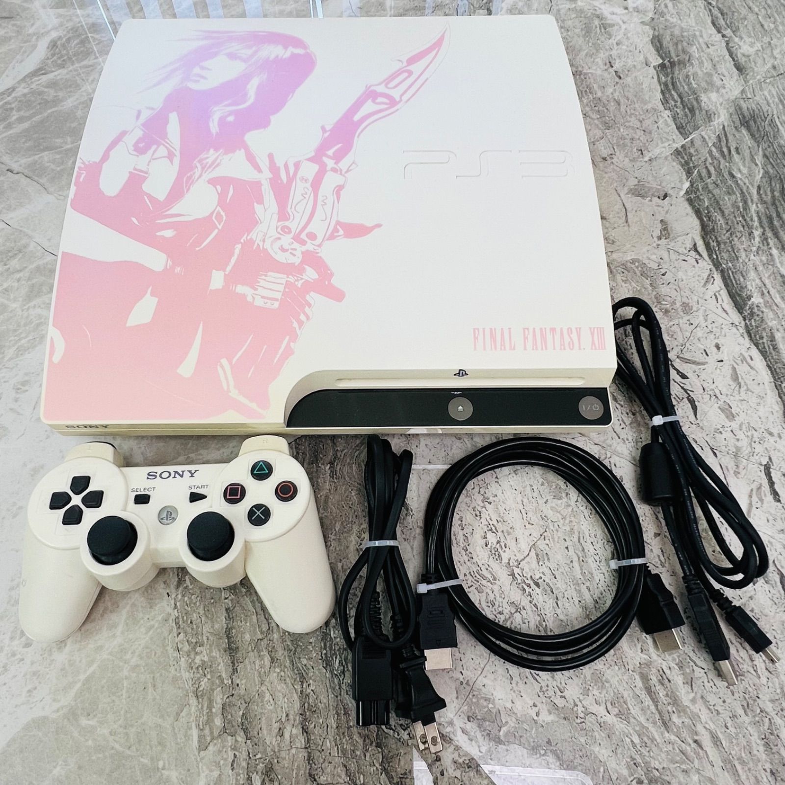 ファイナルファンタジーXIII PS3 CECH-2000B　PlayStation3　ライトニングエディション