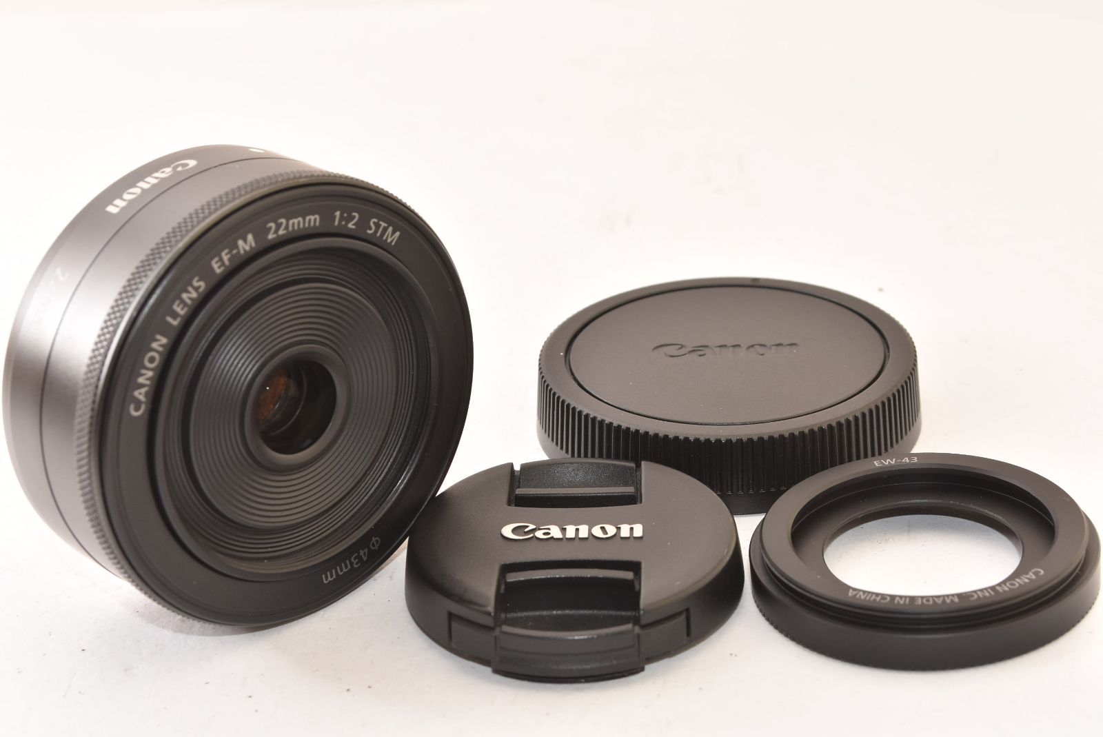 ★美品★ Canon キャノン EF-M 22mm F2 STM 専用フード付き 2606493