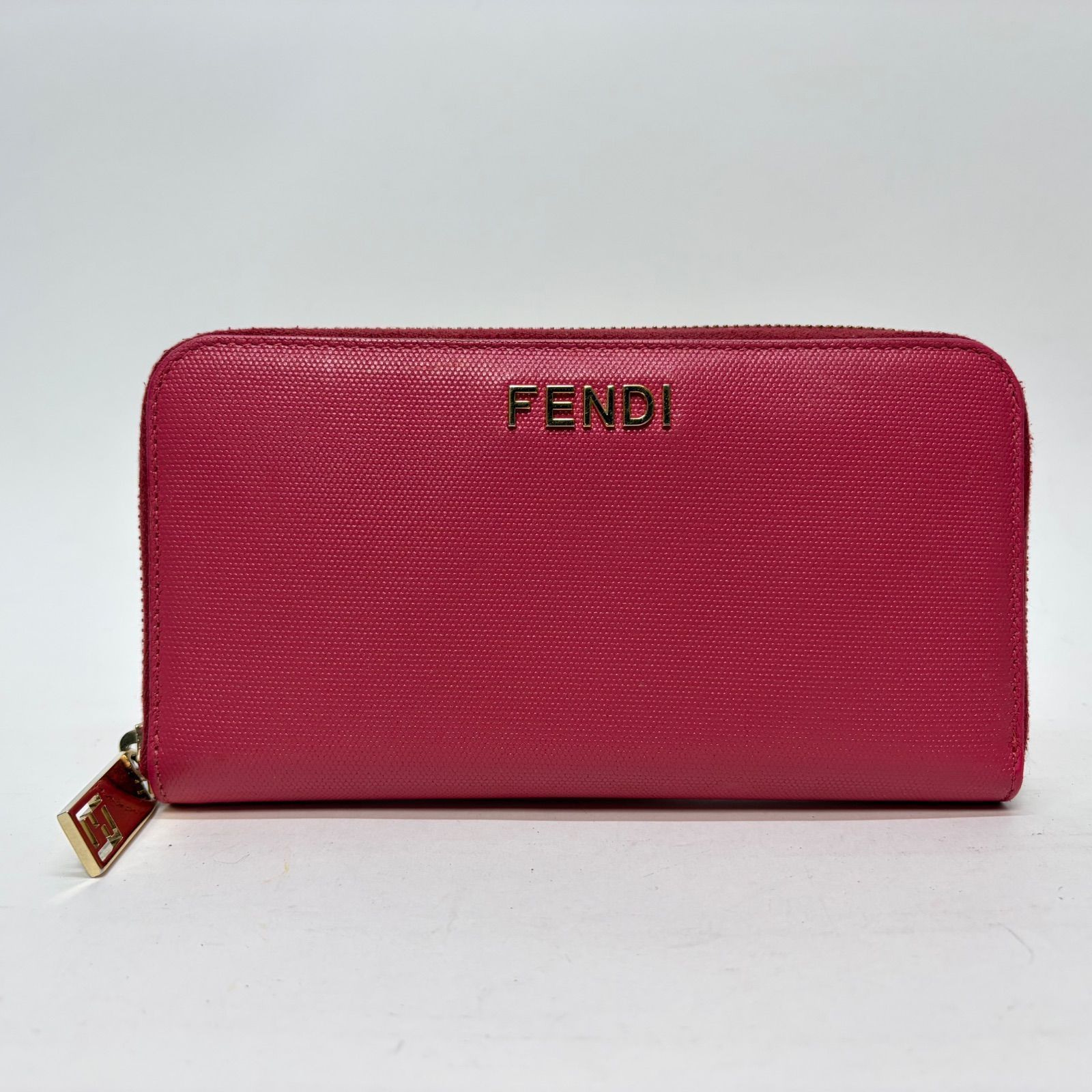 4065 FENDI フェンディ 長財布 ピンク 長財布 レザー ラウンドファスナー