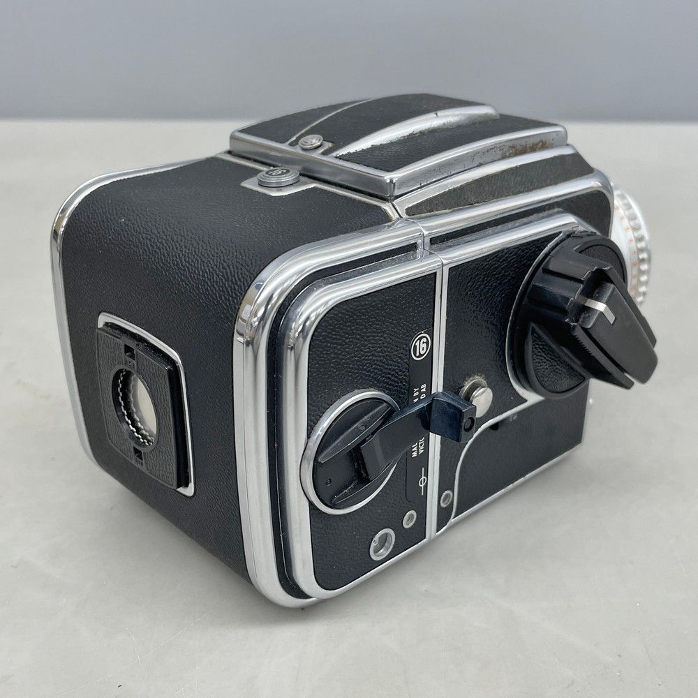 ハッセルブラッド Hasselblad 中判フィルムカメラ カールツァイス社製