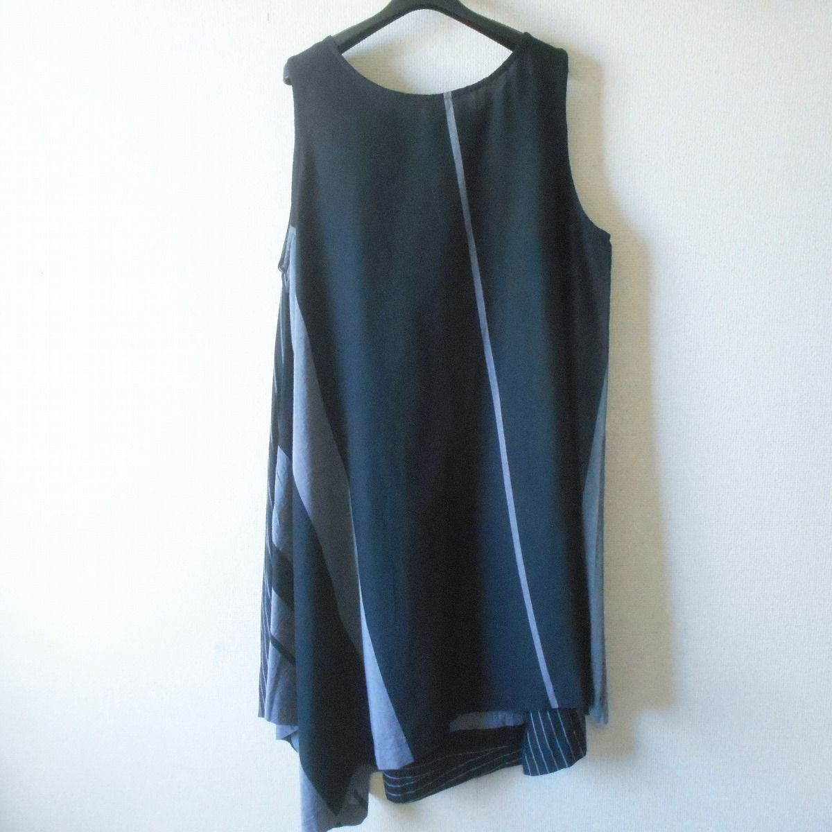 新品 タグ付き 萌 モユル moyuru ワンピース M L 麻 ブレンド 夏 切替