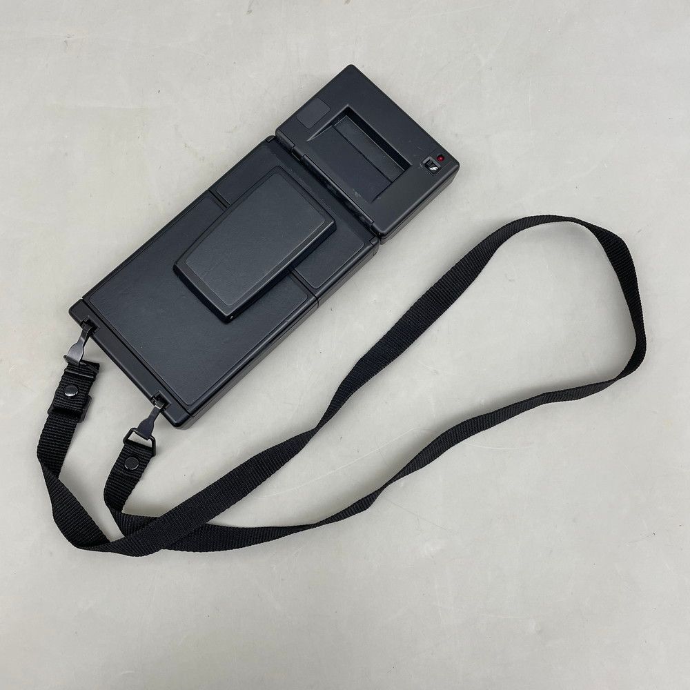 Polaroid ポラロイド 690 インスタントカメラ フィルムカメラ - メルカリ