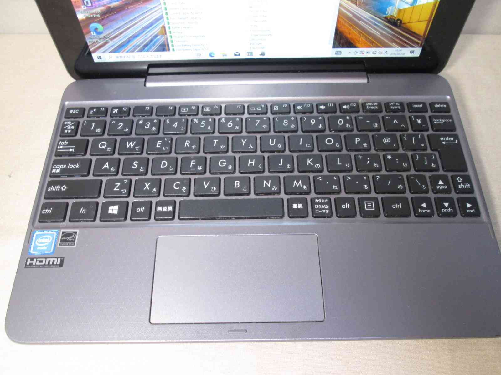 ASUS TransBook R105HA-GR049T【Atom x5-Z8350 1.44GHz】 【Windows10