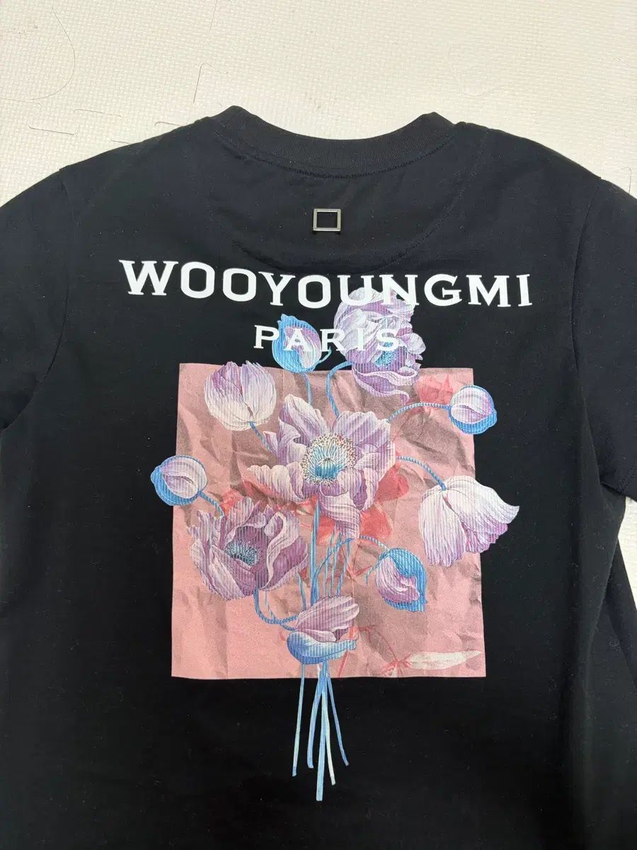 WOOYOUNGMI ウーヨンミ 半袖Tシャツ ブラック 花 プリント