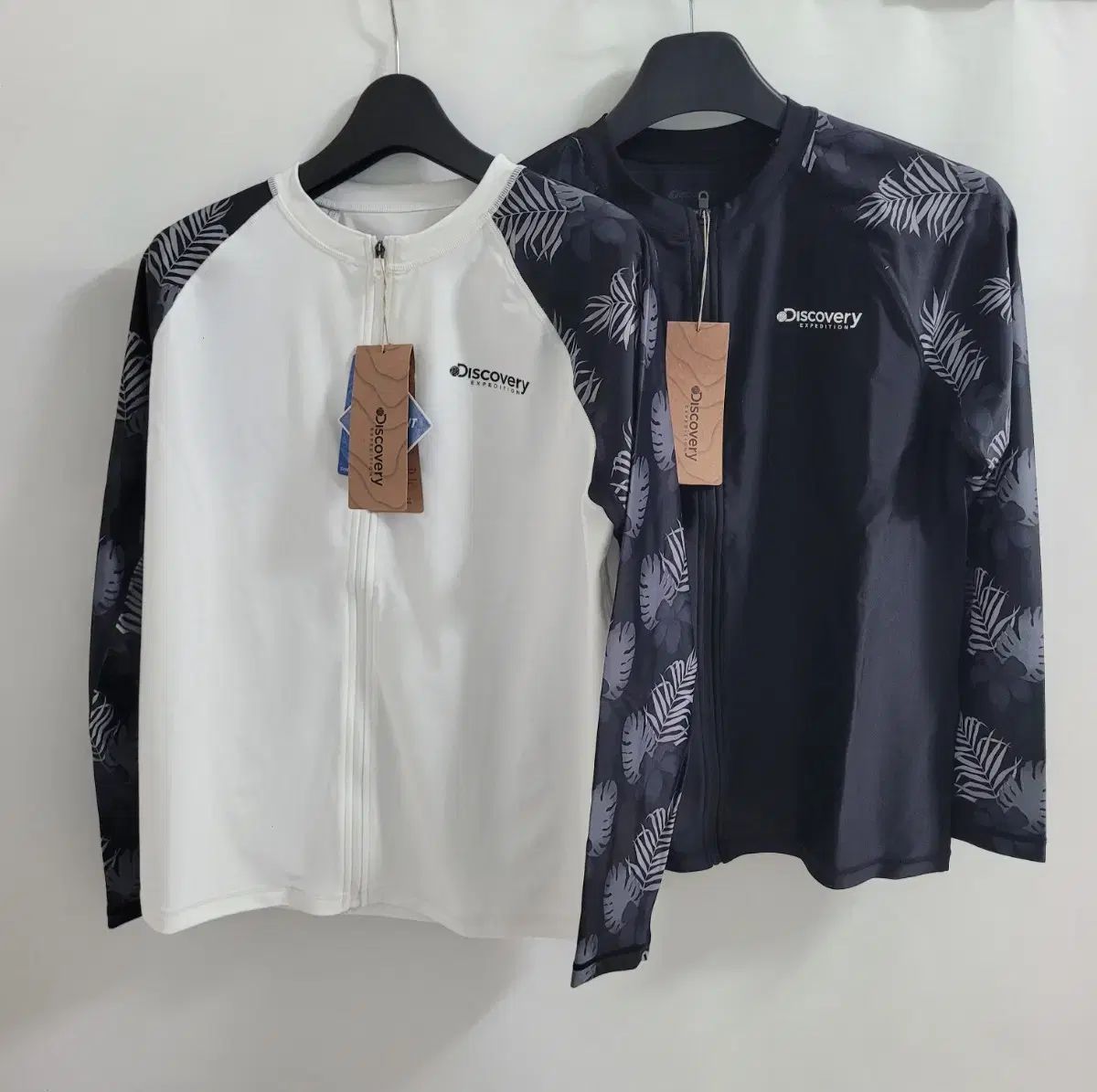 新品) DISCOVERY レディース ルーズフィット フルジップアップ ラッシュガード 90 95 100