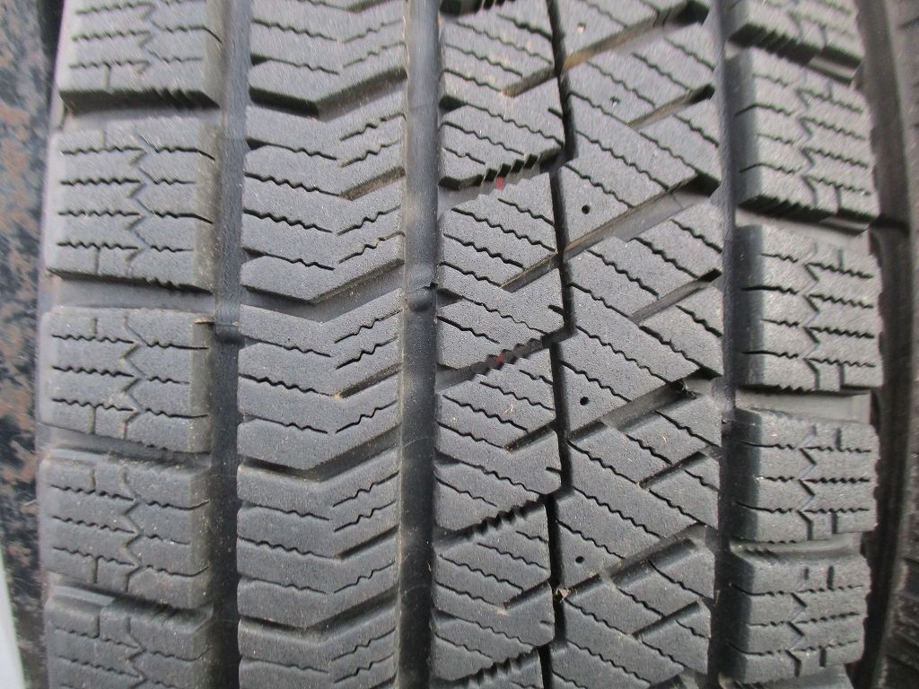 ★☆175/65R15 84Q ブリヂスン BLIZZAK VRX2 スタッドレス 2021年製 4本 送料込 T69681219☆★インボイス領収書発行可能