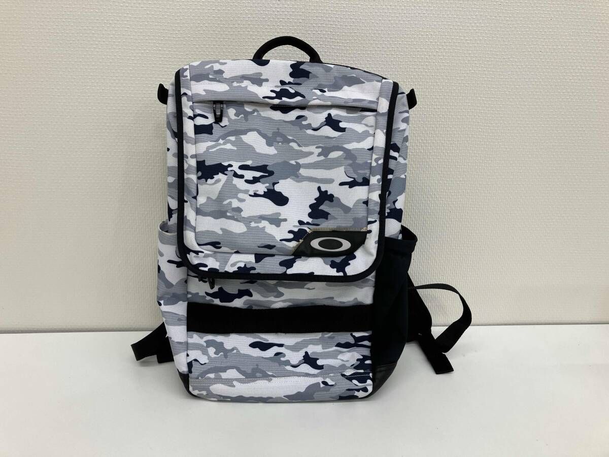 OAKLEY オークリー リュック ESSENTIAL DAY PACK S 2.0 バックパック 921387JP 約19L ホワイト ネイビー グレー 迷彩柄