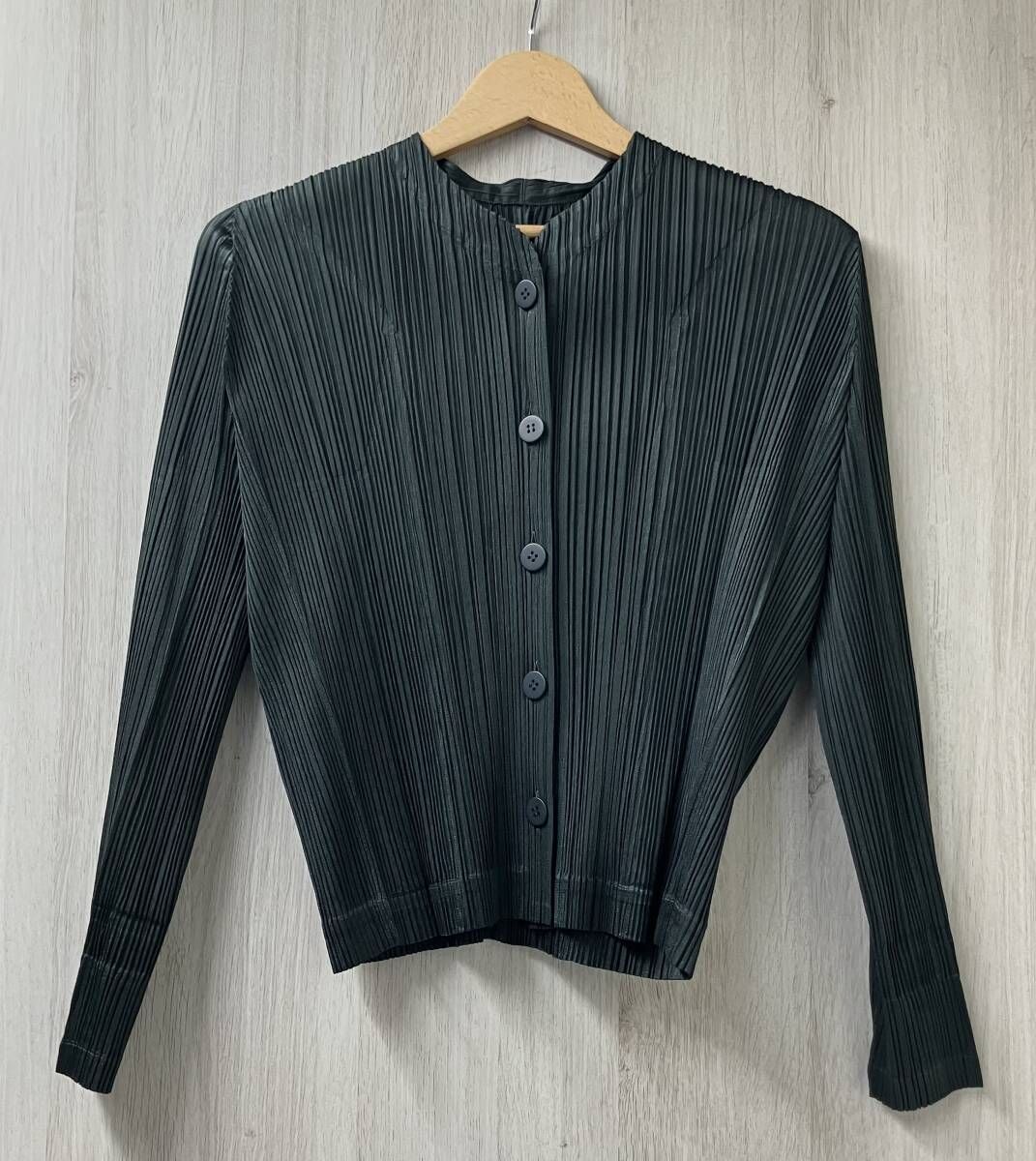 PLEATS PLEASE プリーツプリーズ イッセイミヤケ PP31JC135 長袖 プリーツ カーディガン サイズ4 ダークグリーン