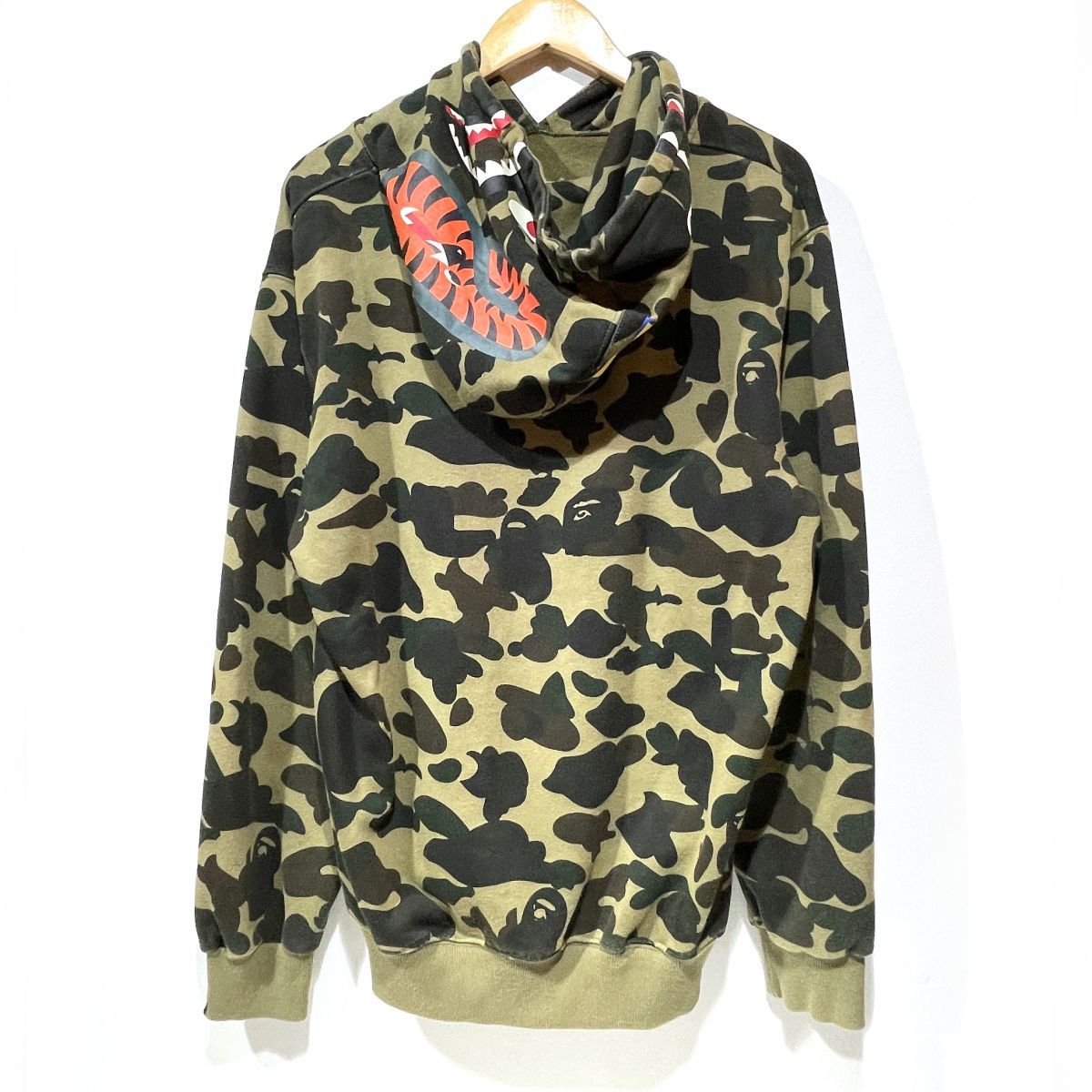 A BATHING APE ア・ベイシング・エイプ プルオーバー パーカー