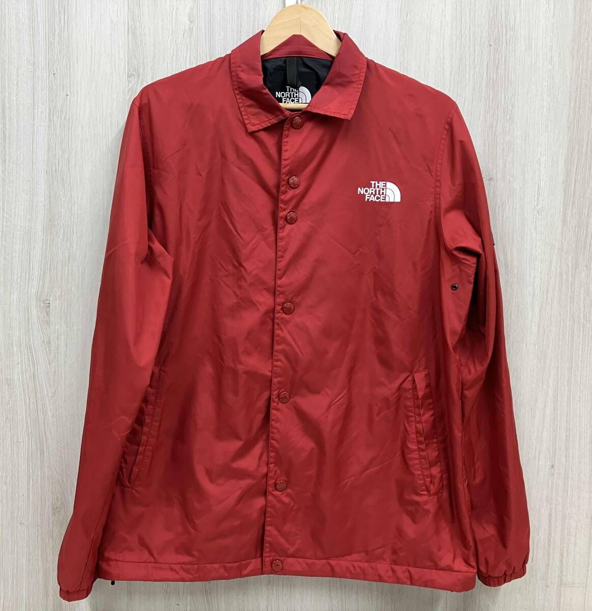 THE NORTH FACE ノースフェイス コーチジャケット ナイロンジャケット Mサイズ レッド NP21836