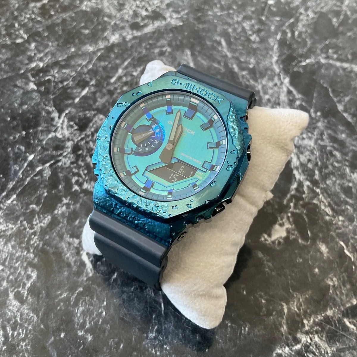【変色あり】CASIO G-SHOCK GM-2140GEM-2AJR 40周年限定モデル 腕時計